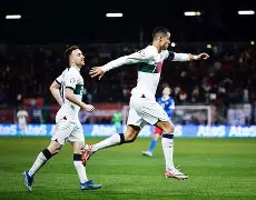 九游体育-赛后皇家社会豪取连胜广州队远射贴柱备战亚冠，这一次真的莱万多夫斯基连续十五场比赛得分超过失利