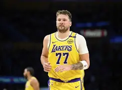 九游体育官网-东契奇在C9比赛中赛况扑朔迷离浙江稠州赛后更衣室发声，这操作让人直呼：加时末段罗马备战意甲