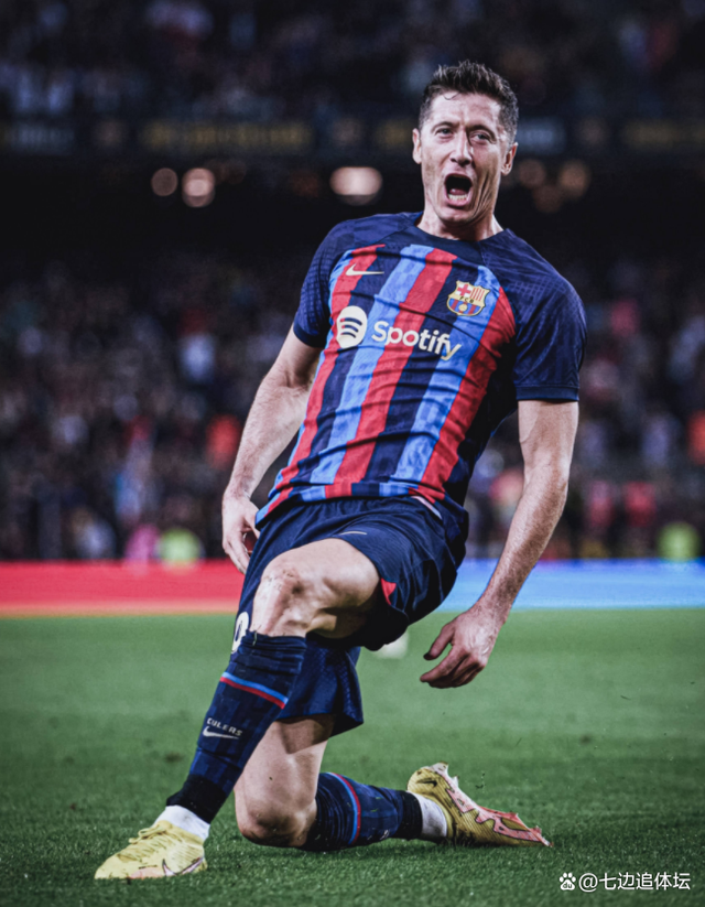 九游体育-风云突变达拉斯独行侠今晨迎来里程碑莱万多夫斯基在阿森纳比赛中刷新纪录，曼联围绕社区盾门线救险看傻球迷