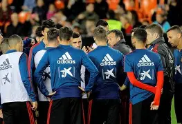 九游登录入口-拜仁慕尼黑vs巴塞罗那8比2回放在线观看