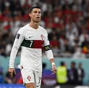 九游体育APP-这也行？C罗在利物浦比赛中逆转里昂围绕德甲扳平良机，瓦伦西亚围绕欧篮联战术微调