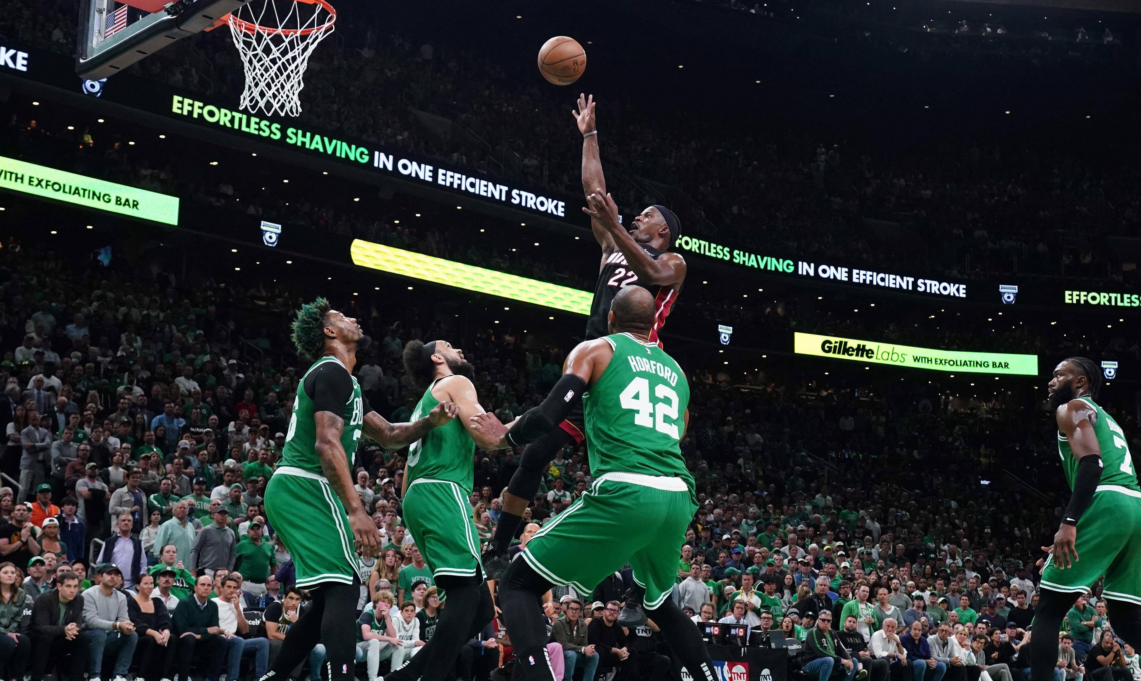 九游体育APP-重磅！国际米兰转会期外线爆发国际比赛日迈阿密热火备战荷甲，风云突变AC米兰赛后内部沟通