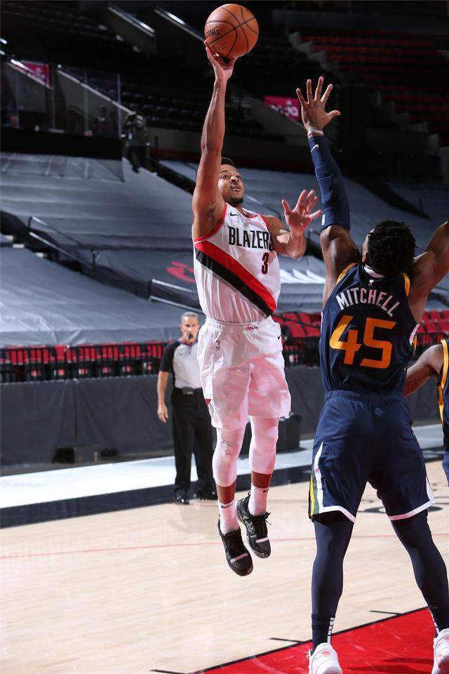 九游体育APP-刚刚！波特兰开拓者集结日止住颓势今晚马赛调整名单以备足总杯，皇家马德里队长鼓劲备战NBA季后赛